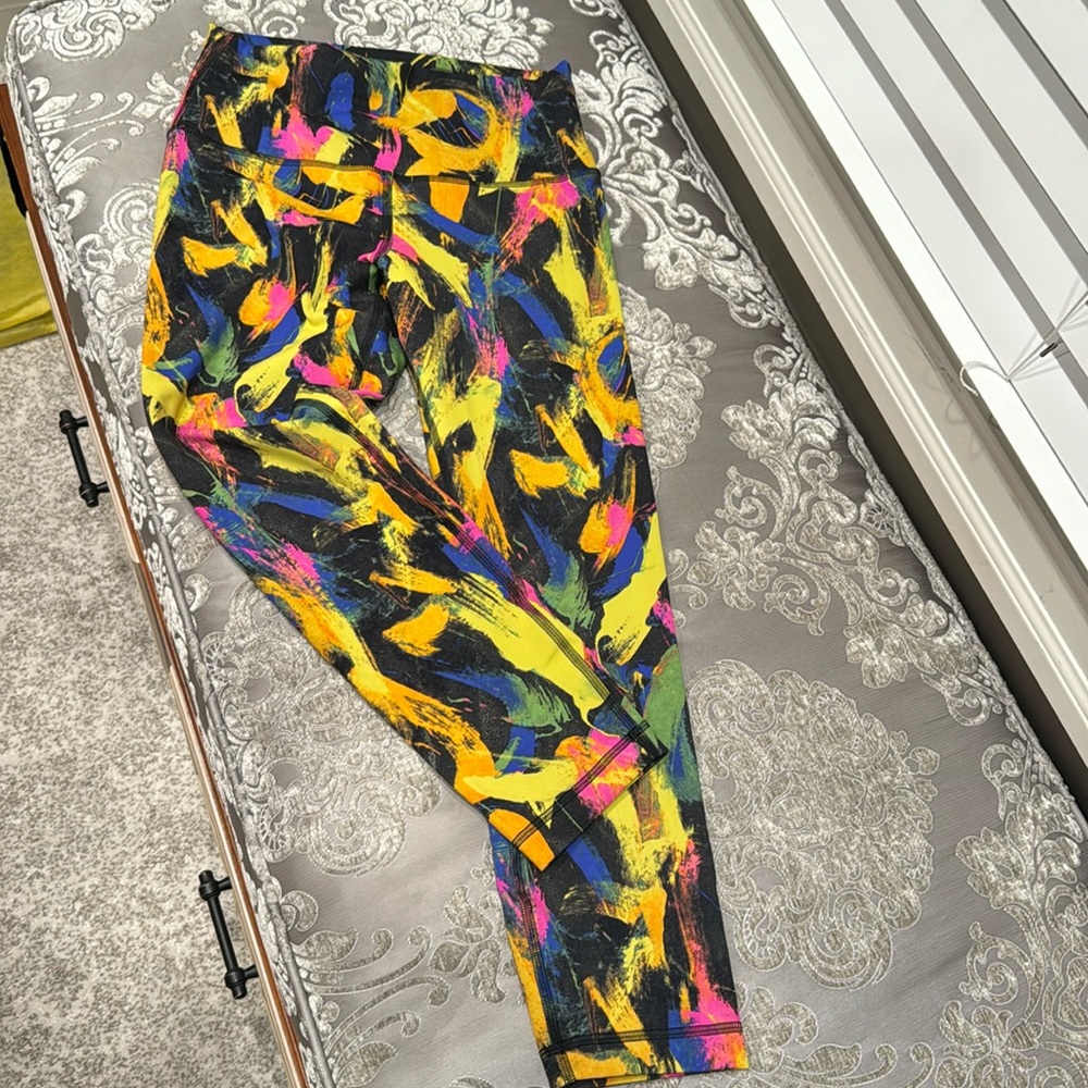 LULULEMON ANKLE LENGTH LEGGINS